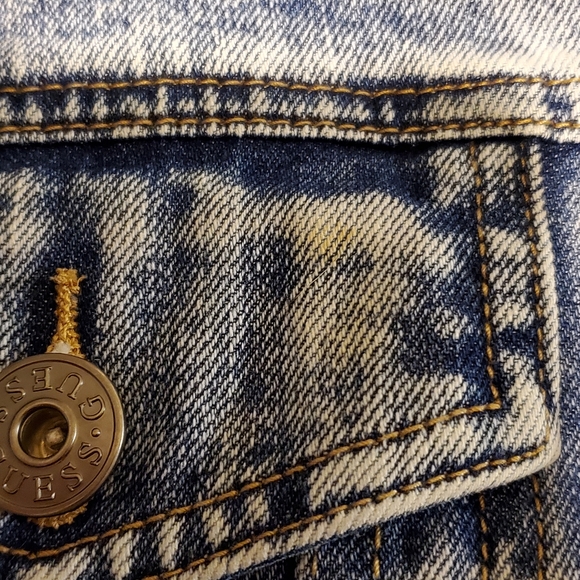 Guess Jean Jacket Unisex Jacket Brand: GUESS Los Angeles Size: L - Picture 15 of 15